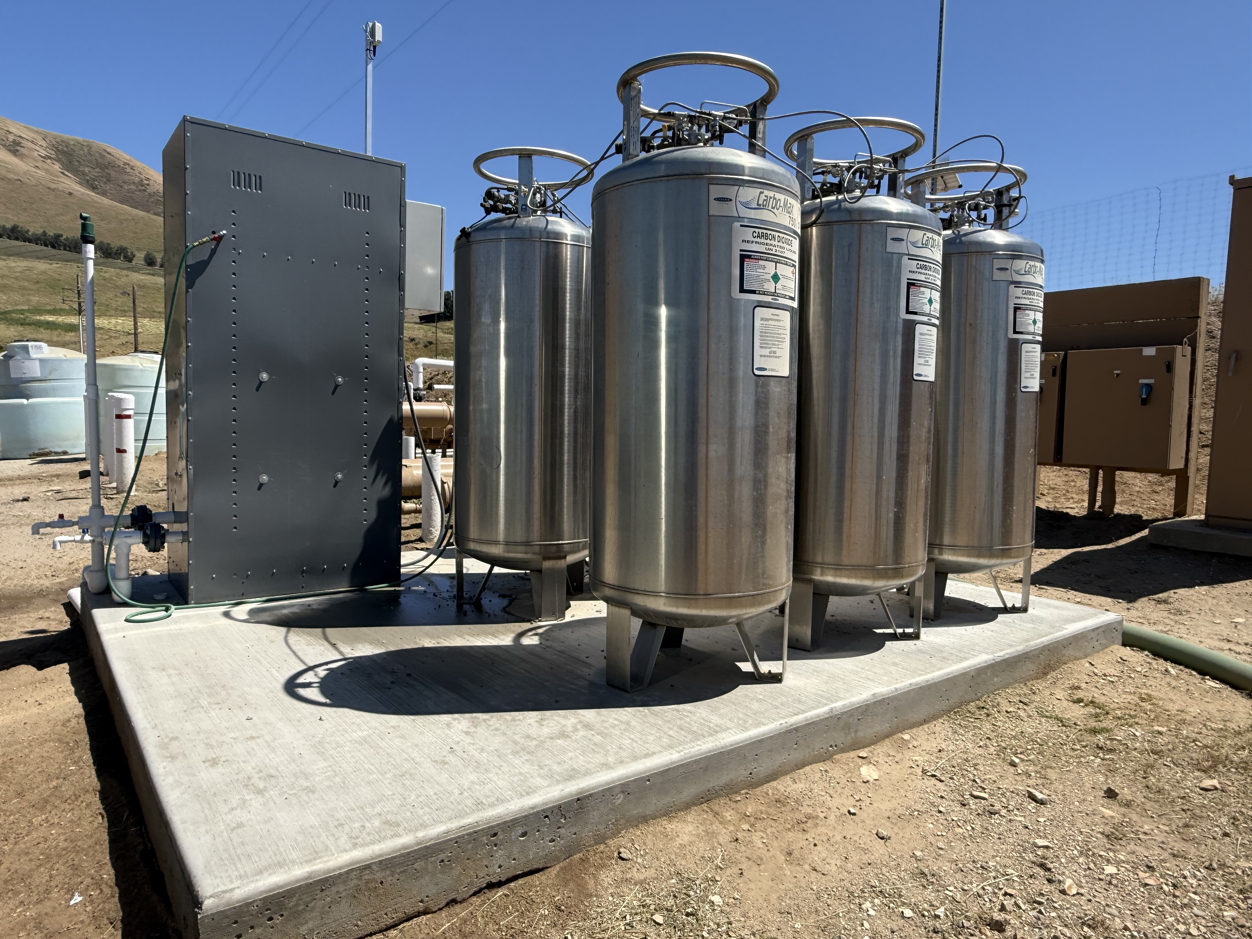 ECO2MIX reactor installed in an agricultural field
