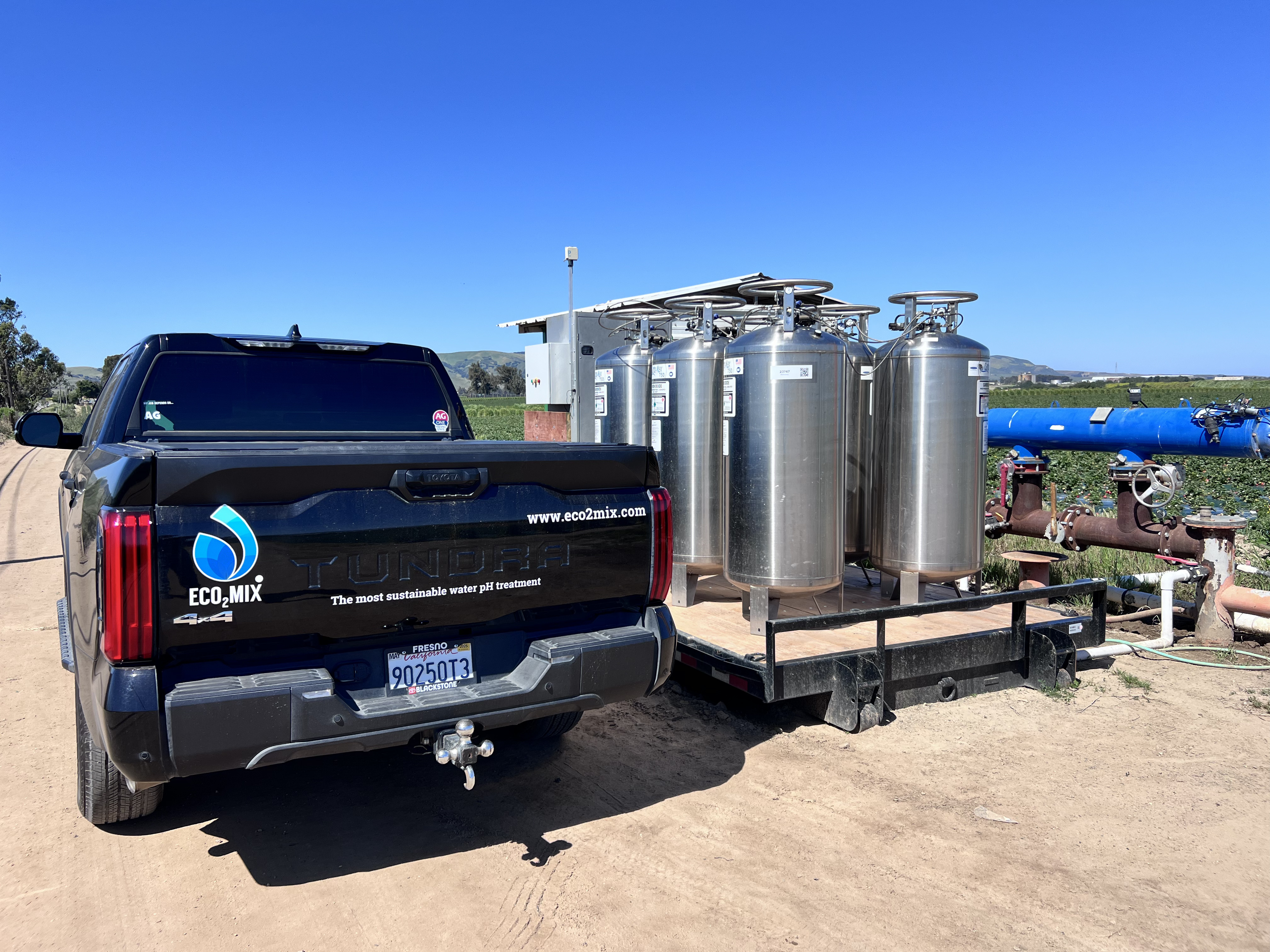 ECO2MIX skid deployment at strawberry farm